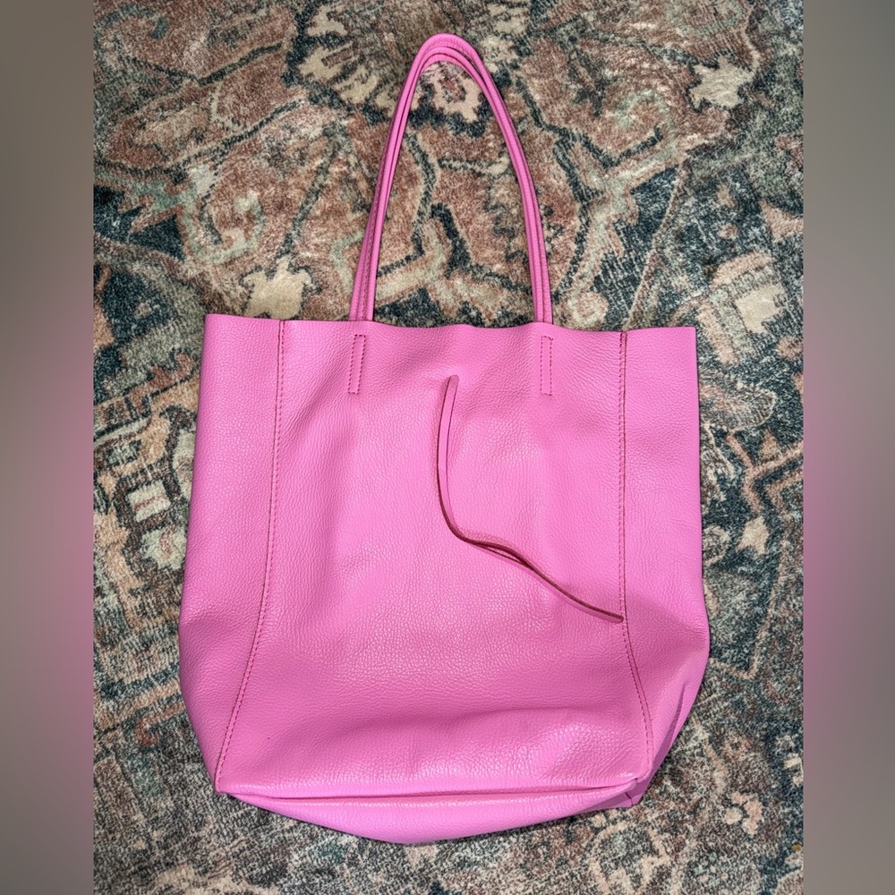 Pink Leather Tote Bag - Sleek Everyday Carry Very gently used.